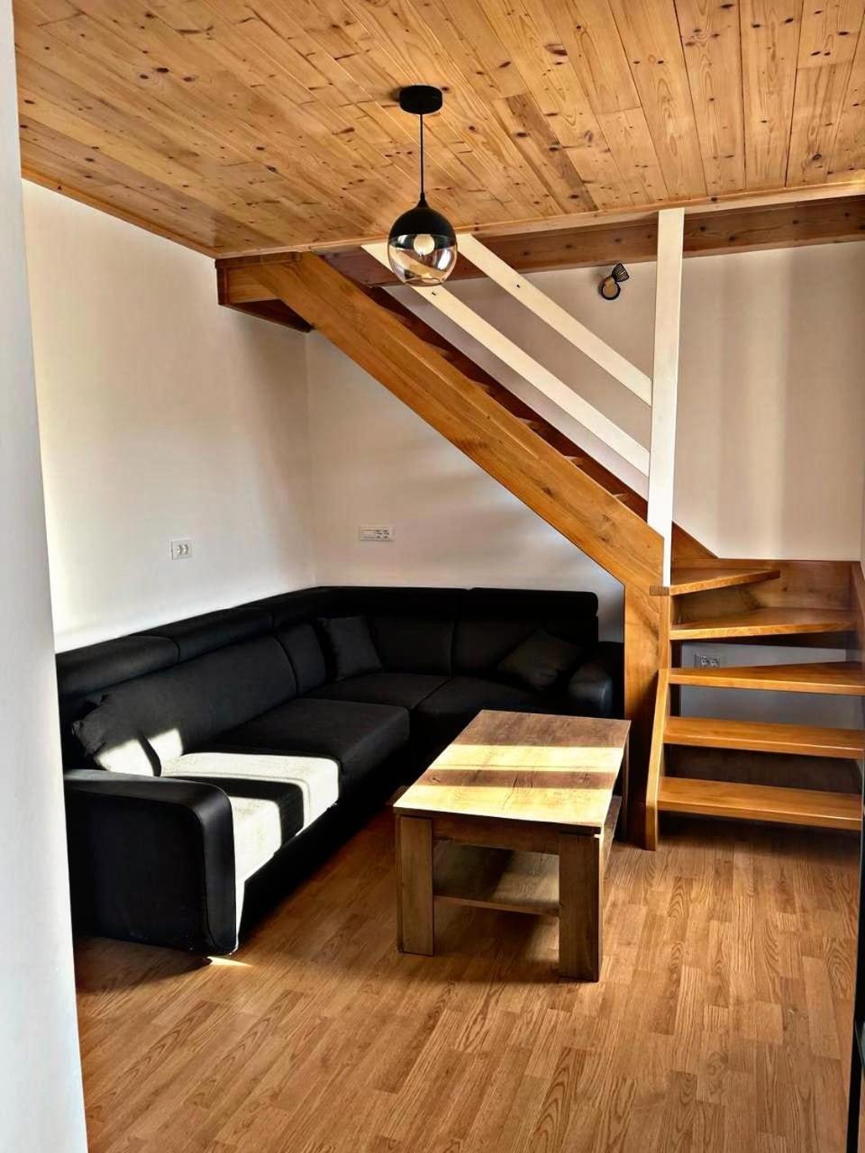 Amani Modern Apartment Lumbarda Buitenkant foto